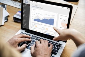 乐鱼体育APP官方下载-中国篮球教练员战术分析能力提升及数据应用研究，篮球教练技能展示