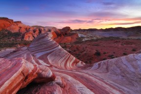 leyu乐鱼-英超终场哨响：逆天神级射门谱写奇迹，英超裁判口哨