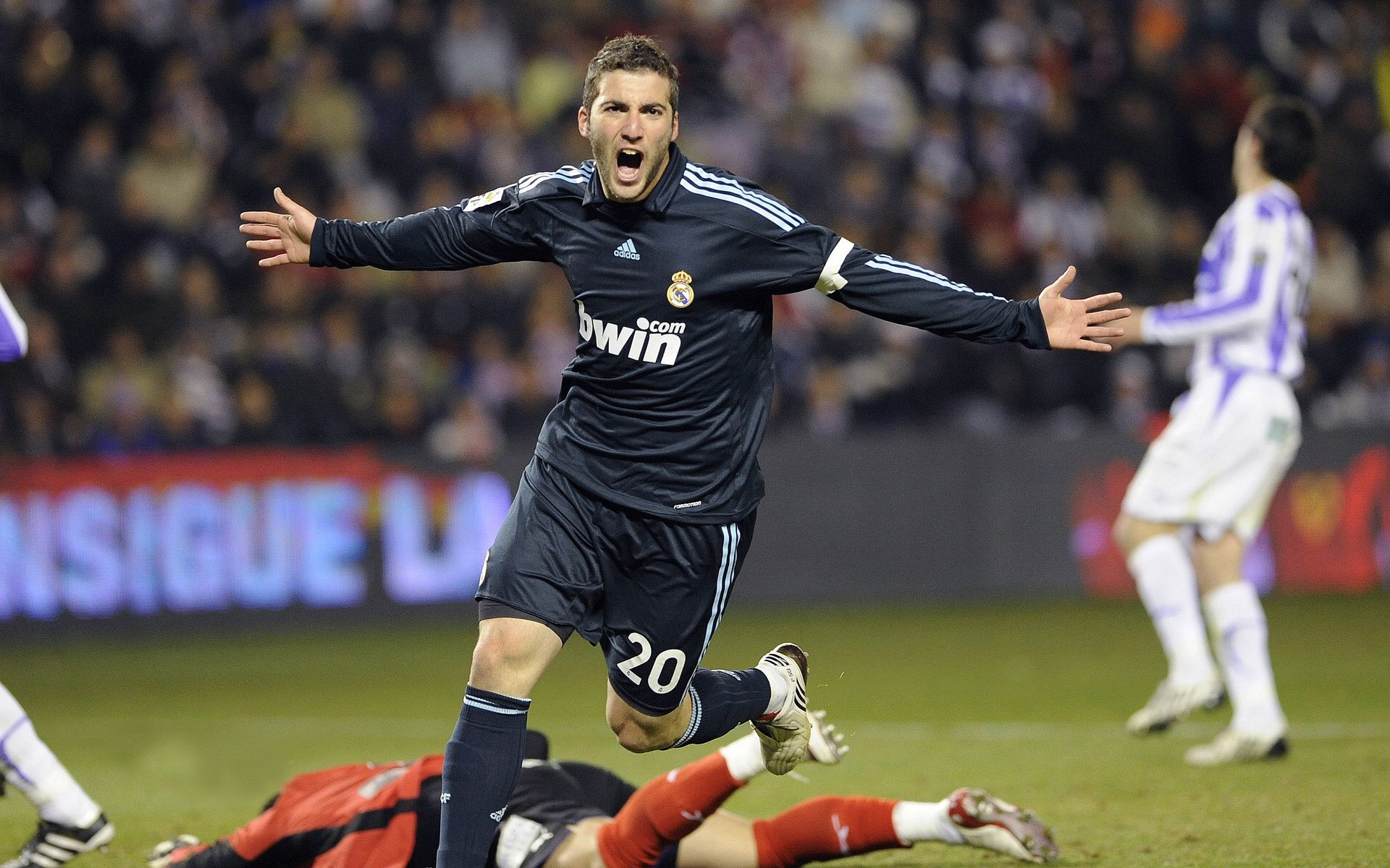 广东揭幕战惨败，球队多处短板同时显现，广东队战术集锦